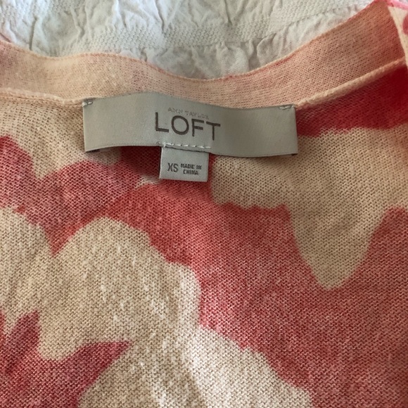 LOFT Floral V neck cardigan - Picture 5 of 7